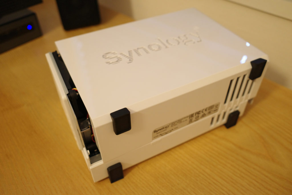 synology ds220j compatible drives